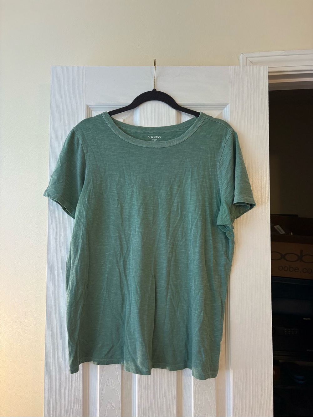 Old Navy Women’s Light Sage Green Short Sleeve Crew Tee